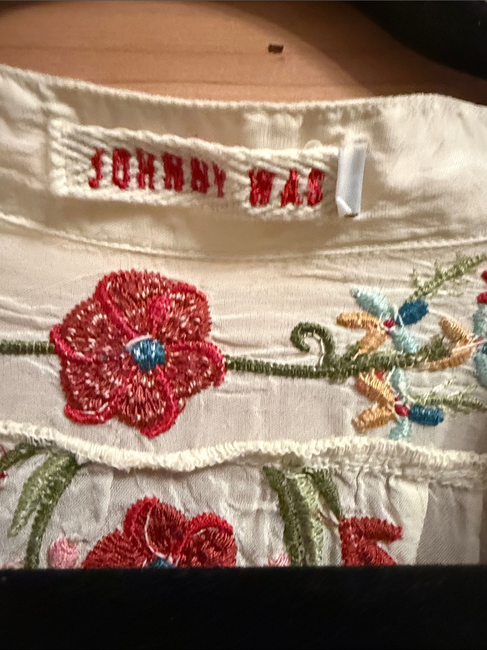 Johnny Was Cream Embroidered Floral Button-Front Tunic - Picture 2 of 5